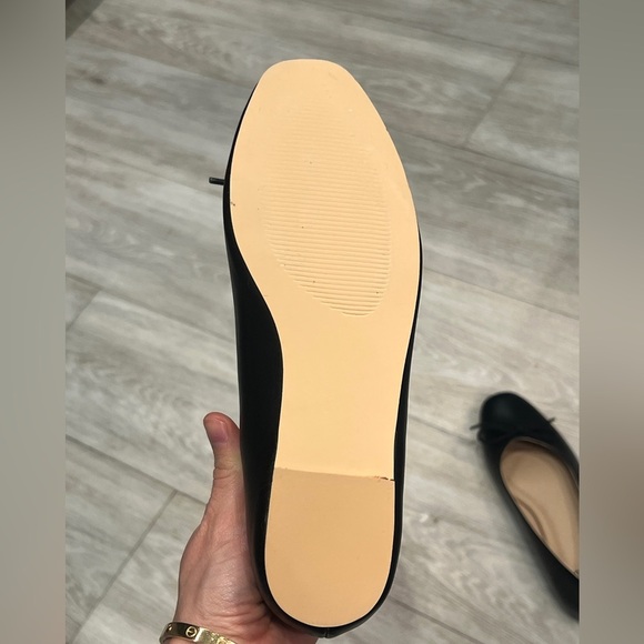 Classic Black Ballet Flats Gap women’s size 6 like new condition - Picture 4 of 8